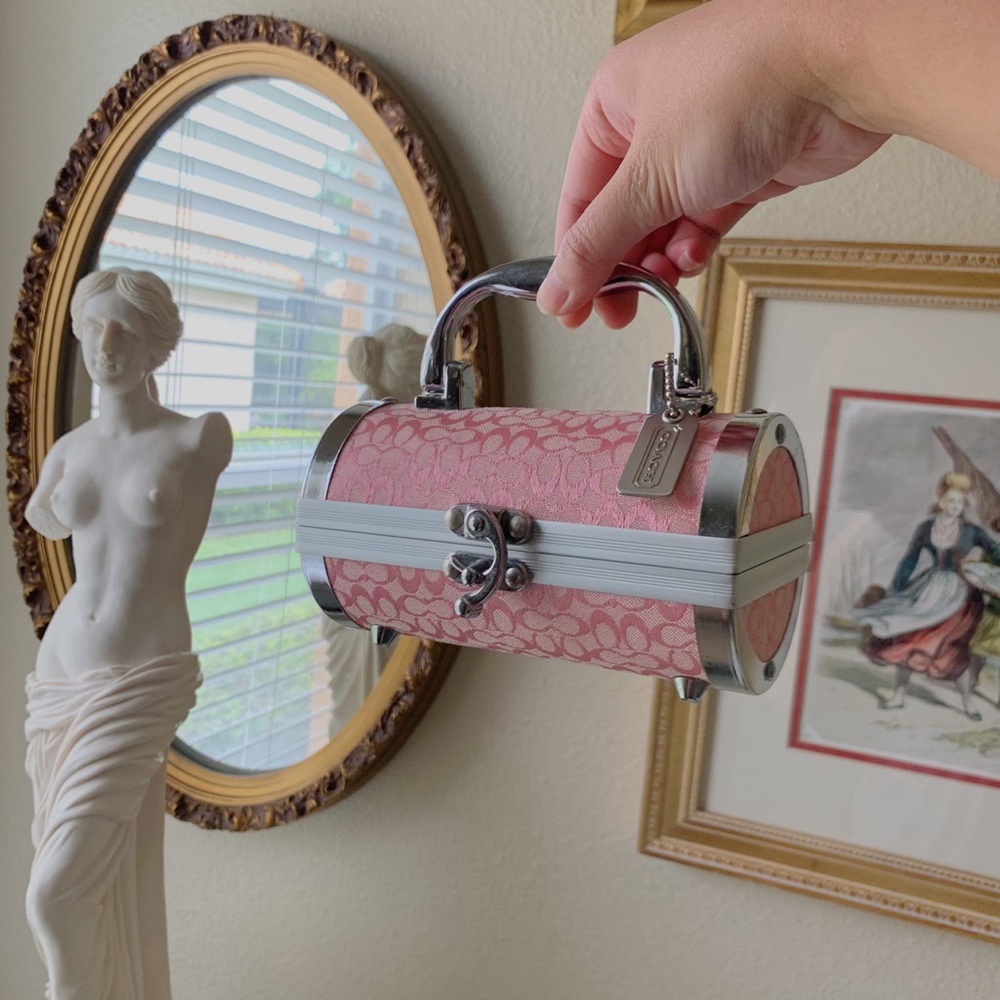 reworked pink coach mini bag🤍